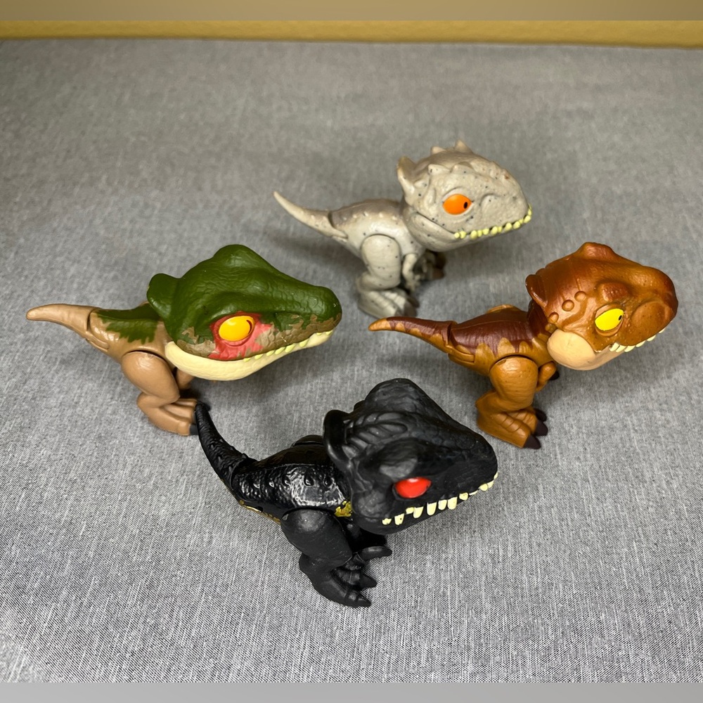 Jurassic World Snap Squad Set of 4